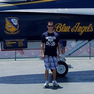 Meet your Posher, Larry